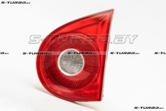 Задний фонарь (правый) внутренний