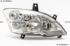 Передняя фара (правая)