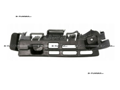 Кронштейн заднего бампера (правый)