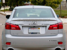 Лип-спойлер