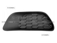 Решетка в бампер (левая) без отв. под противотуманку