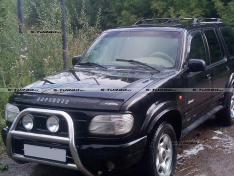 Дефлектор капота