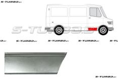 Дверь передняя (правая) наружная часть, 21 см, заводской штамп