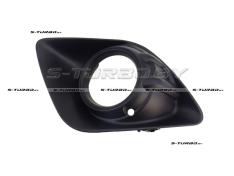 Решетка в бампер (левая) с отв. под противотуманку