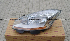 Передняя фара (левая) до 2010