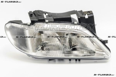 Передняя фара (правая) двухламповая