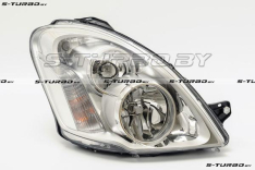 Передняя фара (правая)