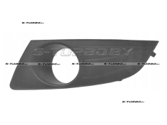 Решетка в бампер (левая) с отв. под противотуманку