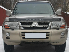 Дефлектор капота