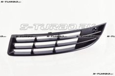 Решетка в бампер (левая) без отв. под противотуманку