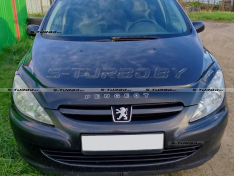 Дефлектор капота