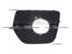 Решетка в бампер (левая) 2010-2014