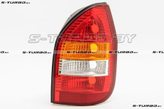 Задний фонарь (правый) с желтым поворотом