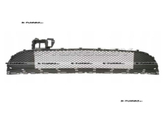 Решетка в бампер (центральная)