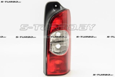 Задний фонарь (правый) 2003-2005