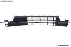 Решетка в бампер (центральная)