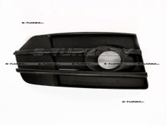 Решетка в бампер (левая) с отв. под противотуманку, для версии offroad