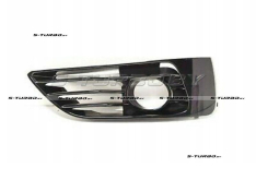 Решетка в бампер (левая) с отв. под противотуманку