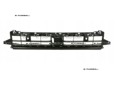 Решетка в бампер (нижняя)