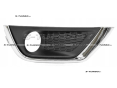 Решетка в бампер (правая) с отв. под противотуманку, с хромом