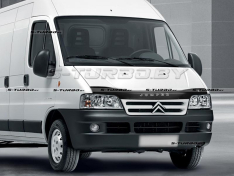 Дефлектор капота