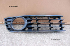 Решетка в бампер (правая)