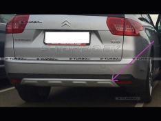 Накладка заднего бампера под 1 выхлоп