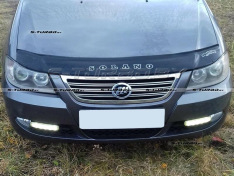 Дефлектор капота