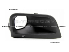 Решетка в бампер (правая) с отв. под противотуманку, для версии van