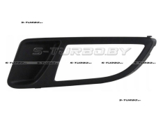 Решетка в бампер (левая) с отв. под противотуманку