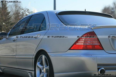 Козырек на заднее стекло