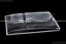 Стекло передней фары (правое)