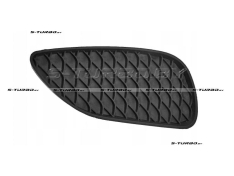 Решетка в бампер (правая)