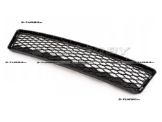 Решетка в бампер (центральная)