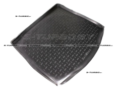 Коврик в багажник модельный полиуретановый