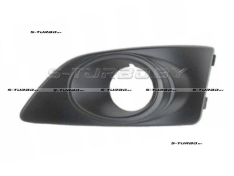 Решетка в бампер (левая) с отв. под противотуманку