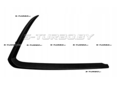 Молдинг переднего бампера (правый)