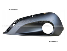 Решетка в бампер (левая) c отв. под противотуманку, с отв. под накладку