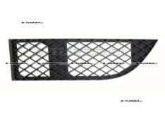 Решетка в бампер (левая) внутренняя