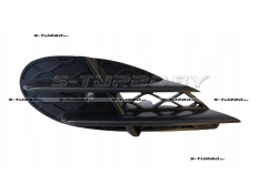 Решетка в бампер (правая)