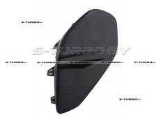 Решетка в бампер (правая) без отв. под противотуманку