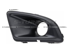 Решетка в бампер (левая) с отв. под противотуманку