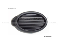 Заглушка противотуманной фары (правая)