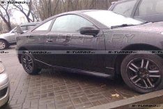 Накладки на пороги TRD