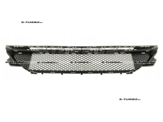 Решетка в бампер (центральная) текстурная