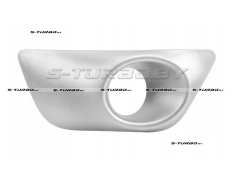 Решетка в бампер (правая) с отв. под противотуманку, 2013-2017