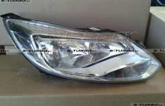 Передняя фара (правая) хром