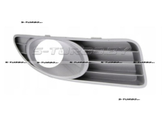 Решетка в бампер (правая) серая, с отв. под противотуманку