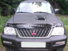 Дефлектор капота