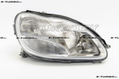 Передняя фара (правая)